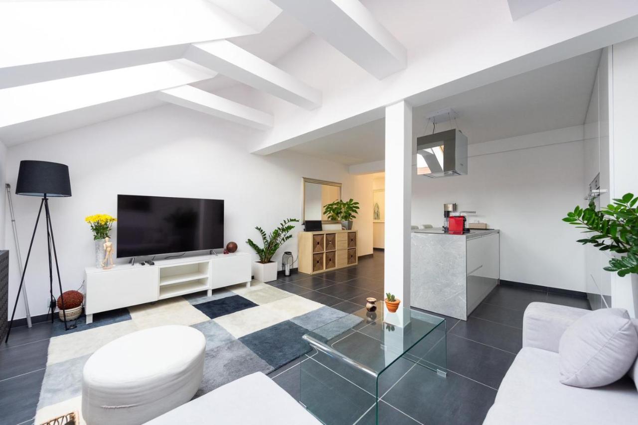 Modaloft Duplex By Rentez Prága Kültér fotó